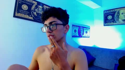   online show from January 9, 2025, 9:06 am