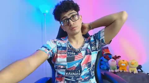   online show from December 17, 2025, 4:29 am