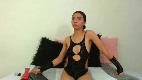 Snapshot of tylor_martinez chatting on January 14, 2025, 7:00 pm Tylor Martinez online show from January 14, 2025, 7:00 pm