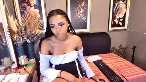 Tyra online show from November 7, 2025, 10:15 am