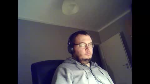 Snapshot of tyradi1991 chatting on December 3, 2024, 7:00 pm tyradi1991 online show from December 3, 2024, 7:00 pm