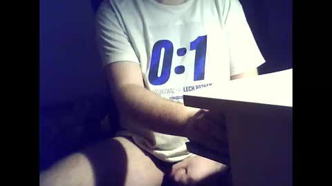 Snapshot of tyradi1991 chatting on December 8, 2024, 9:19 pm tyradi1991 online show from December 8, 2024, 9:19 pm