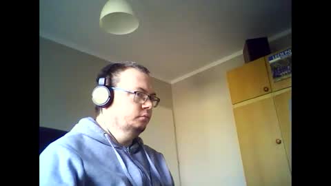 Snapshot of tyradi1991 chatting on December 18, 2024, 12:07 pm tyradi1991 online show from December 18, 2024, 12:07 pm