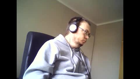 Snapshot of tyradi1991 chatting on December 26, 2024, 12:49 pm tyradi1991 online show from December 26, 2024, 12:49 pm