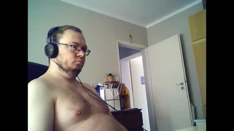 Snapshot of tyradi1991 chatting on March 12, 2025, 9:02 am tyradi1991 online show from March 12, 2025, 9:02 am