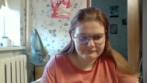 Tyuoooy3s online show from September 14, 2025, 6:12 am