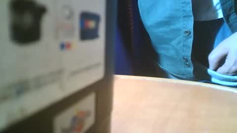 Snapshot of u02g2 chatting on May 19, 2026, 5:52 pm u02g2 online show from May 19, 2026, 5:52 pm