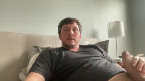 Snapshot of u28005 chatting on March 5, 2025, 8:42 pm u28005 online show from March 5, 2025, 8:42 pm