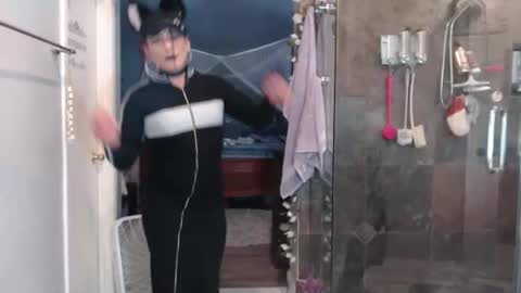 Azelia B online show from January 13, 2026, 4:45 pm