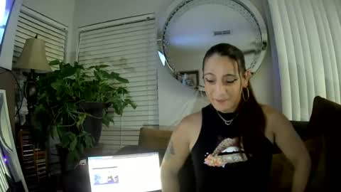 Azelia B online show from July 22, 2026, 11:24 am