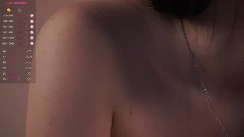 Lili online show from February 21, 2025, 10:37 pm