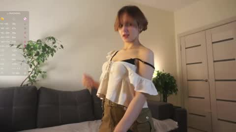 Lili online show from February 2, 2026, 5:00 pm