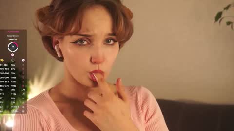 Lili online show from February 18, 2026, 8:05 pm