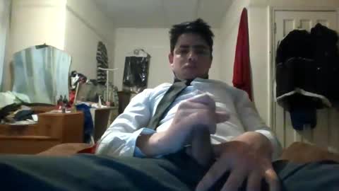 uglyyounlad online show from March 5, 2025, 6:01 pm