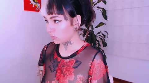 Martina online show from October 13, 2025, 2:00 am