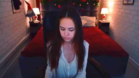 Ulia online show from January 11, 2026, 5:12 am