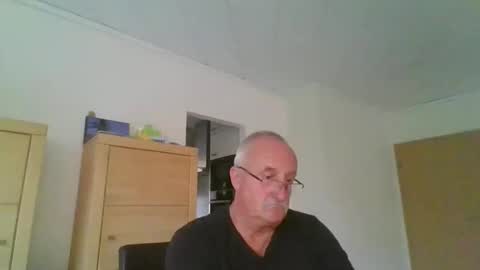 Ulrich online show from May 14, 2026, 6:37 pm
