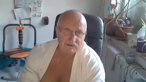 Ulrich online show from May 18, 2026, 6:14 pm