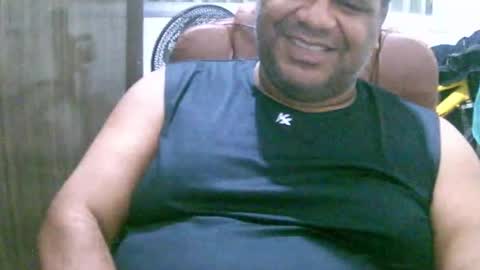 ulmo_br online show from November 6, 2025, 10:43 pm