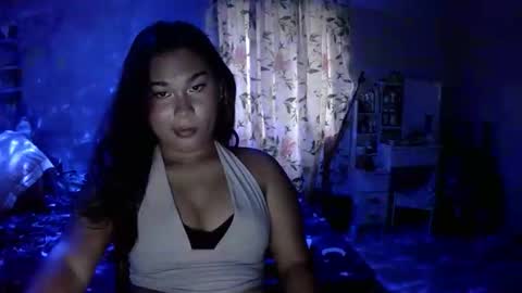 ultimateitgirl online show from September 18, 2025, 6:59 am