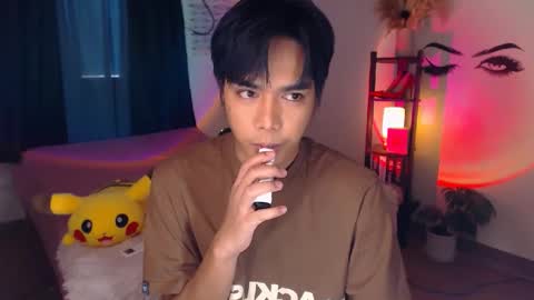 Snapshot of ultimatesexytrans chatting on February 23, 2025, 7:11 am Alex online show from February 23, 2025, 7:11 am