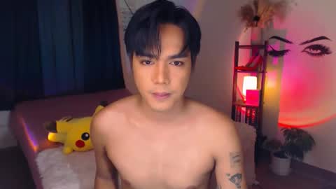 Snapshot of ultimatesexytrans chatting on February 23, 2025, 6:34 pm Alex online show from February 23, 2025, 6:34 pm