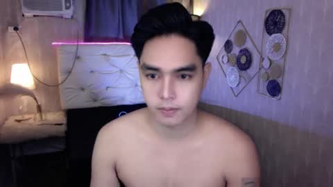 Snapshot of ultimatesexytrans chatting on October 30, 2025, 5:02 pm Alex online show from October 30, 2025, 5:02 pm