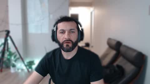 ultratoaster online show from January 5, 2025, 11:22 pm