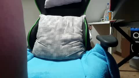 Mr.  Mrs. Smith online show from December 16, 2024, 11:39 pm