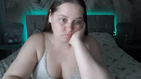 Snapshot of ulystar chatting on May 15, 2026, 7:48 am Ulyana online show from May 15, 2026, 7:48 am