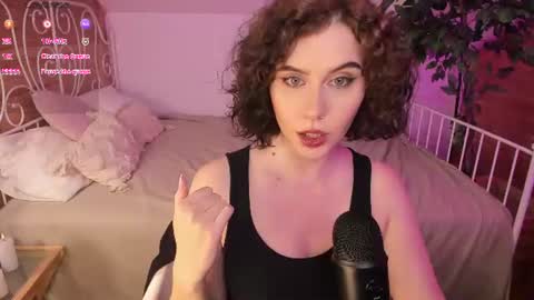 Snapshot of una_medisson chatting on July 8, 2026, 7:07 pm Una online show from July 8, 2026, 7:07 pm