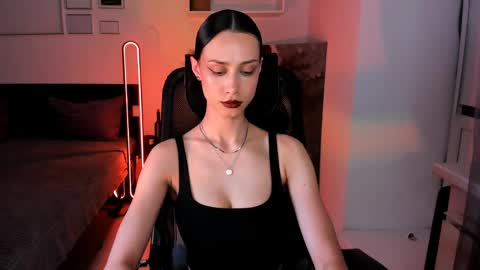 Snapshot of unaericaabistrong chatting on May 10, 2026, 7:41 pm unaericaabistrong online show from May 10, 2026, 7:41 pm