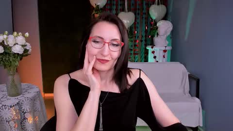 UnaTera online show from February 20, 2026, 9:21 am