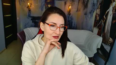 UnaTera online show from March 27, 2026, 7:03 am