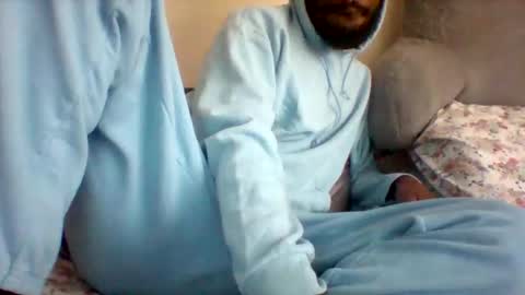 Snapshot of uncircumcise30 chatting on May 25, 2026, 1:06 pm uncircumcise30 online show from May 25, 2026, 1:06 pm