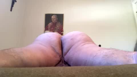 Hairy Sally online show from September 11, 2025, 2:28 pm