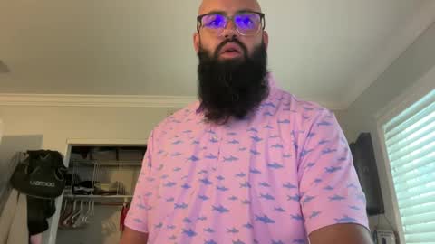 Snapshot of uncutbeard129840 chatting on October 10, 2025, 12:42 am uncutbeard129840 online show from October 10, 2025, 12:42 am