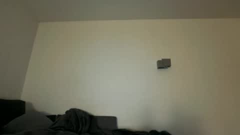 Tom online show from December 17, 2025, 1:00 am