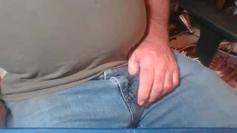 Snapshot of uncutmike7x5 chatting on January 23, 2025, 8:56 pm uncutmike7x5 online show from January 23, 2025, 8:56 pm