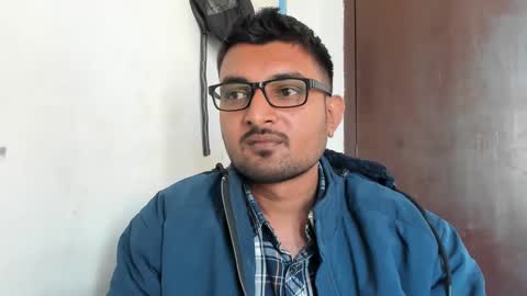 Snapshot of uncutraja chatting on December 31, 2024, 9:42 am uncutraja online show from December 31, 2024, 9:42 am