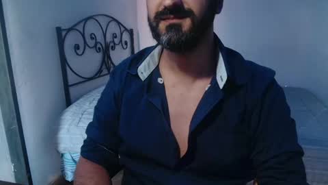 Giov online show from May 25, 2026, 5:52 pm
