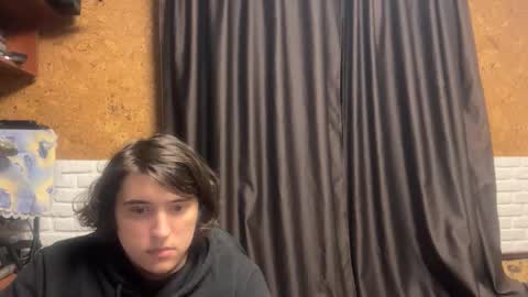 Anri online show from November 23, 2025, 10:42 pm