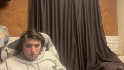Snapshot of unholy_heat chatting on May 6, 2026, 11:10 pm Anri online show from May 6, 2026, 11:10 pm