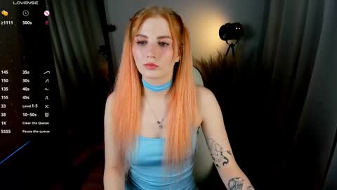 Snapshot of unicent chatting on February 15, 2025, 9:04 pm Call me Mira thumbs up its make me happy online show from February 15, 2025, 9:04 pm