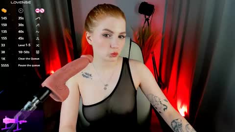 Snapshot of unicent chatting on February 20, 2025, 10:05 am Call me Mira thumbs up its make me happy online show from February 20, 2025, 10:05 am