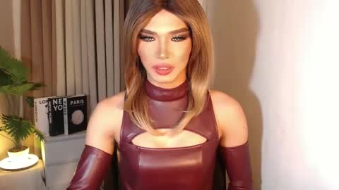 Miss Andrea online show from October 11, 2025, 4:16 pm