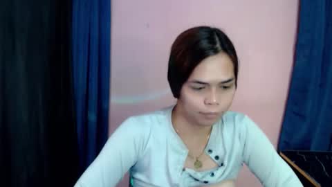 Snapshot of unknown_trans18 chatting on November 14, 2025, 12:53 am unknown_trans18 online show from November 14, 2025, 12:53 am