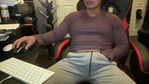 Snapshot of unlobitooenwallstreet chatting on December 22, 2024, 6:28 am unlobitooenwallstreet online show from December 22, 2024, 6:28 am