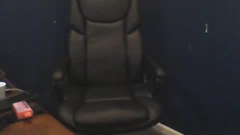 untouchedbooty online show from March 7, 2026, 10:12 am