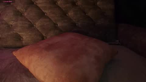 Snapshot of unu_nai chatting on October 12, 2025, 6:12 am new INSTA online show from October 12, 2025, 6:12 am